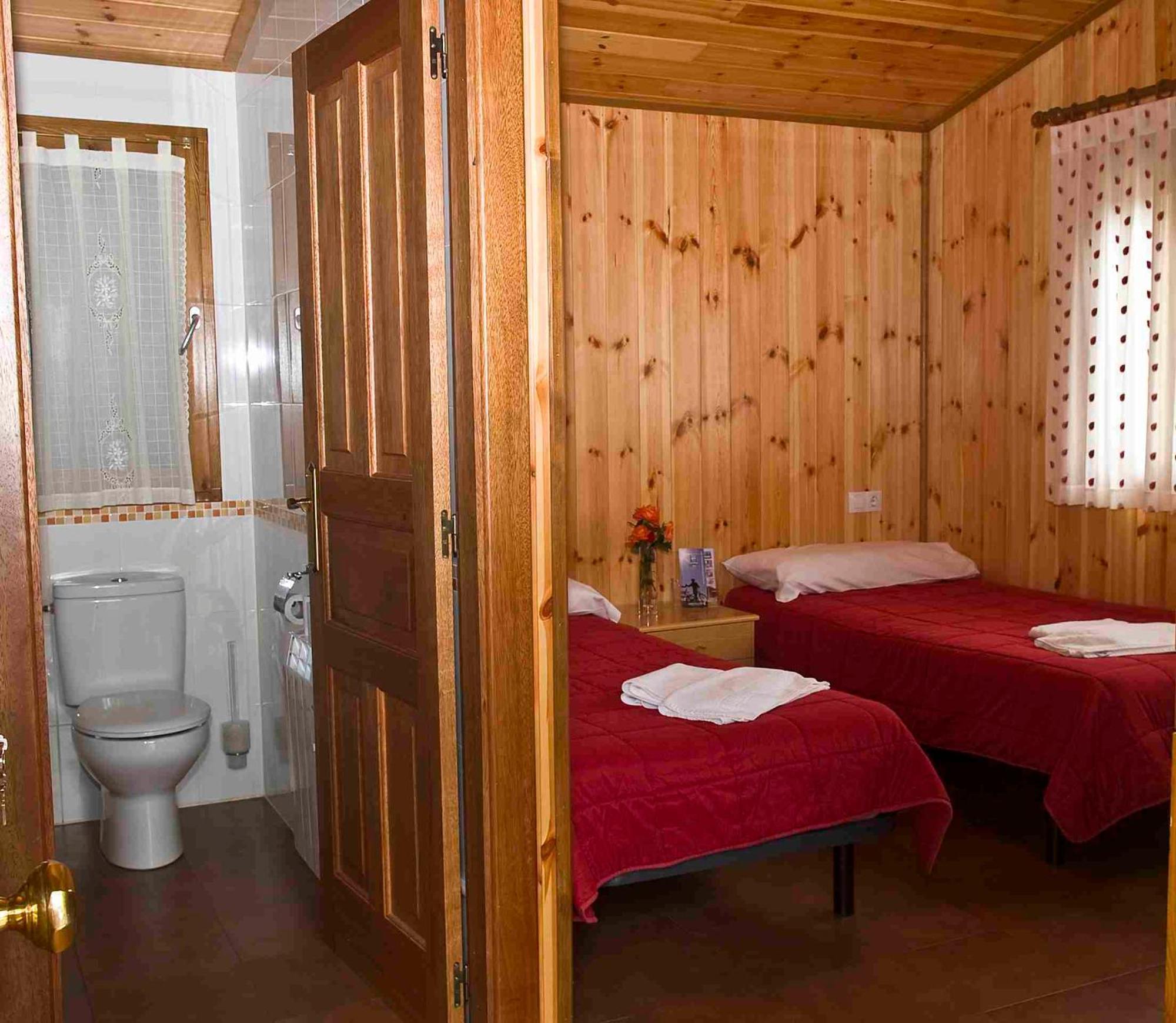 Camping Valle De Tena Сабиньяниго Экстерьер фото